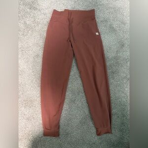 Vuori Jogger Pants - salmon color